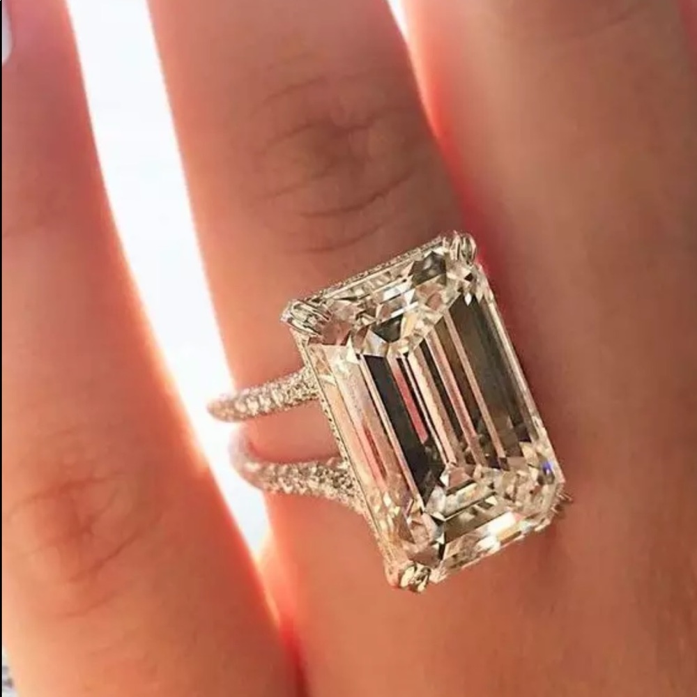 New Luxury 925 Silver Engagement Women’s Diamond Ring - Picture 4 of 4
